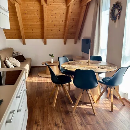 Apartman Niki Apollon Resort Lednice Buitenkant foto